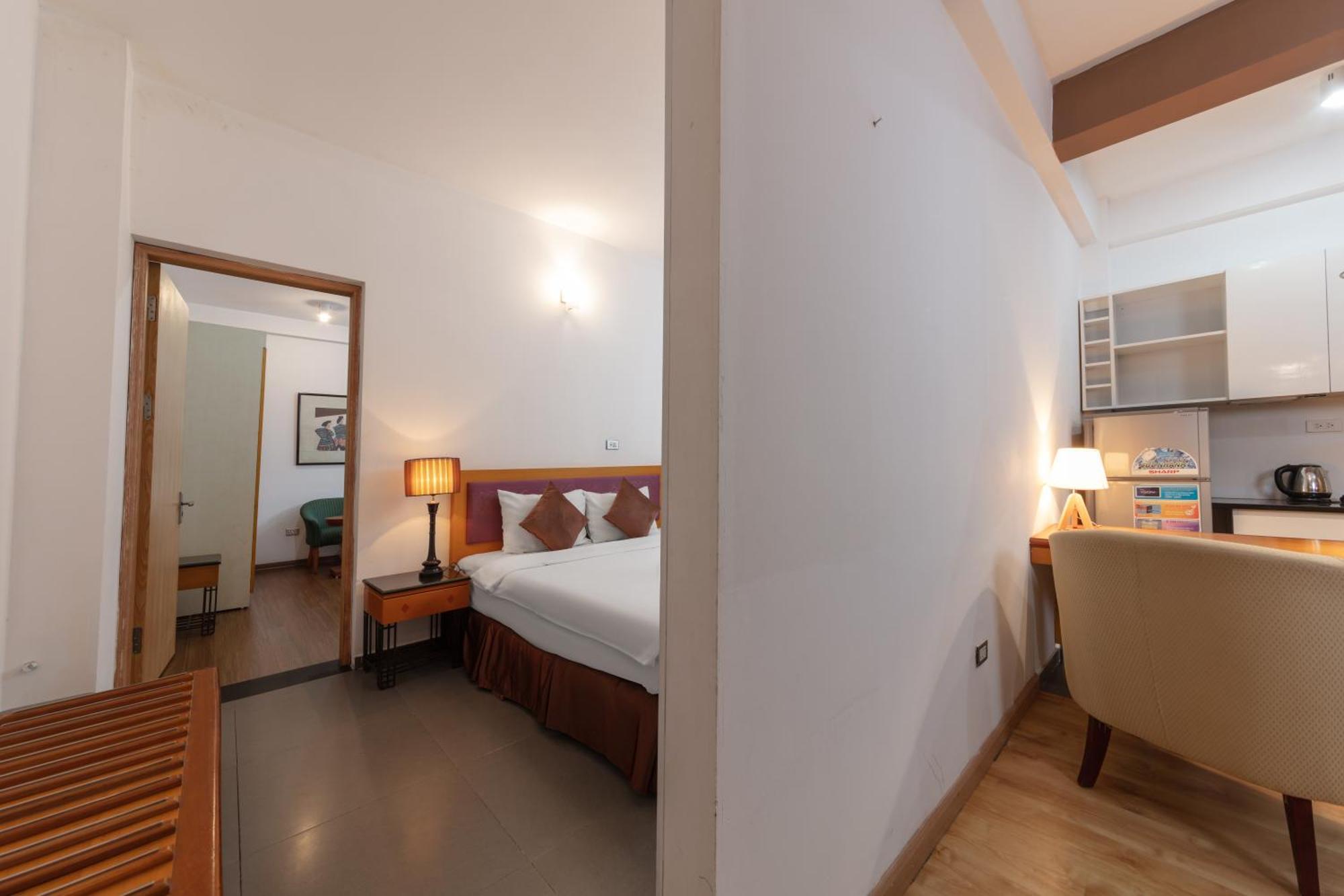 Hanoi Golden Sunshine Villa Hotel And Travel Exterior photo